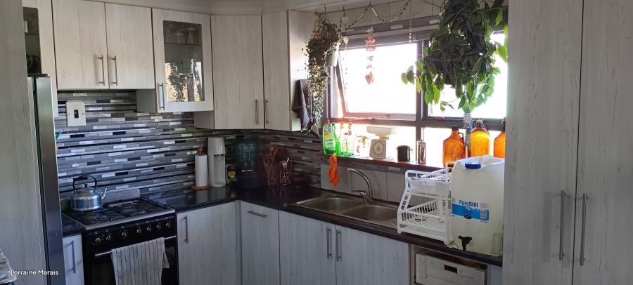 3 Bedroom Property for Sale in Paradise Beach Eastern Cape